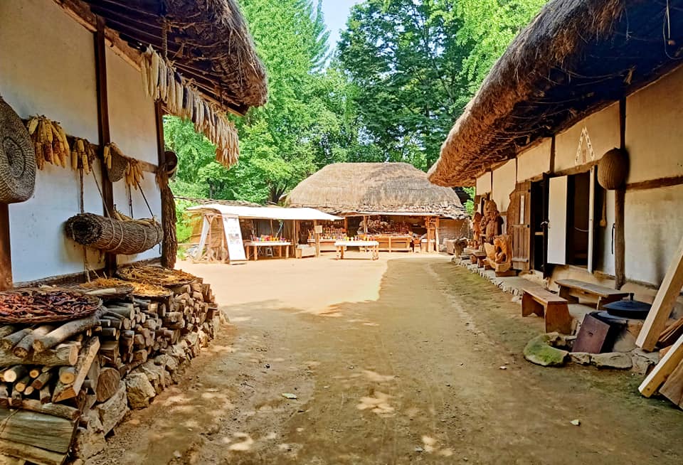 làng dân tộc Hàn Quốc