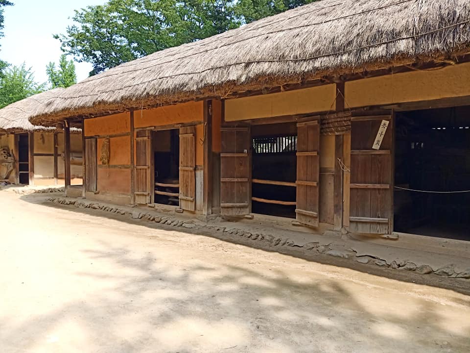 làng dân tộc Hàn Quốc