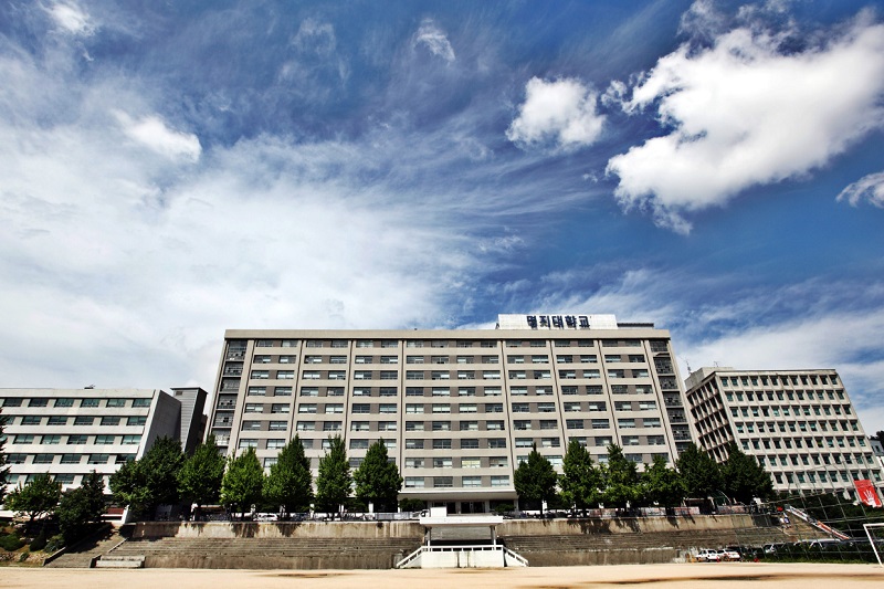 Đại học Myongji