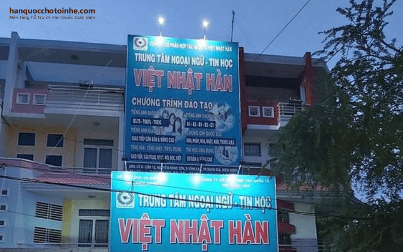 Trung tâm ngoại ngữ tin học Việt - Nhật - Hàn Kiên Giang