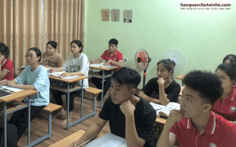 Trung tâm du học Hàn Quốc Newworld Education Hoà Bình