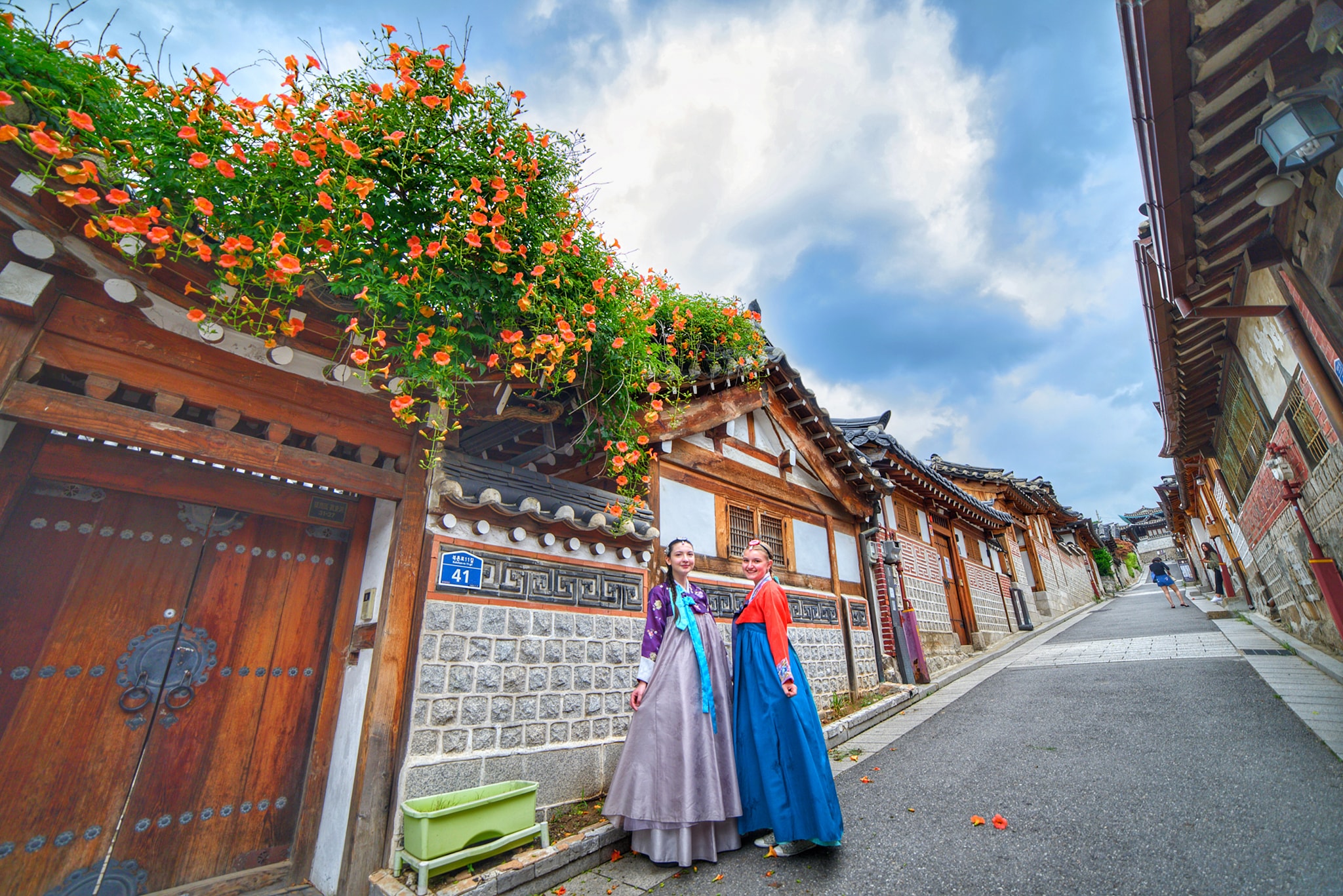 Lang thang, chụp ảnh tại Hanok Bukchon 