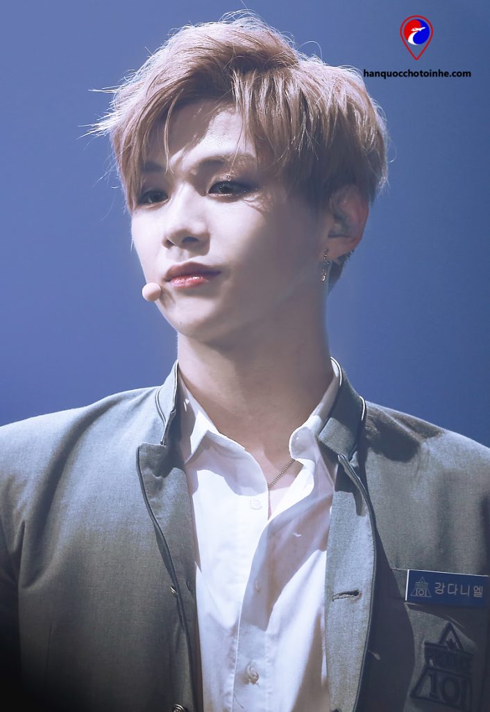 "Center quốc dân" Kang Daniel quán quân Produce mùa 2 