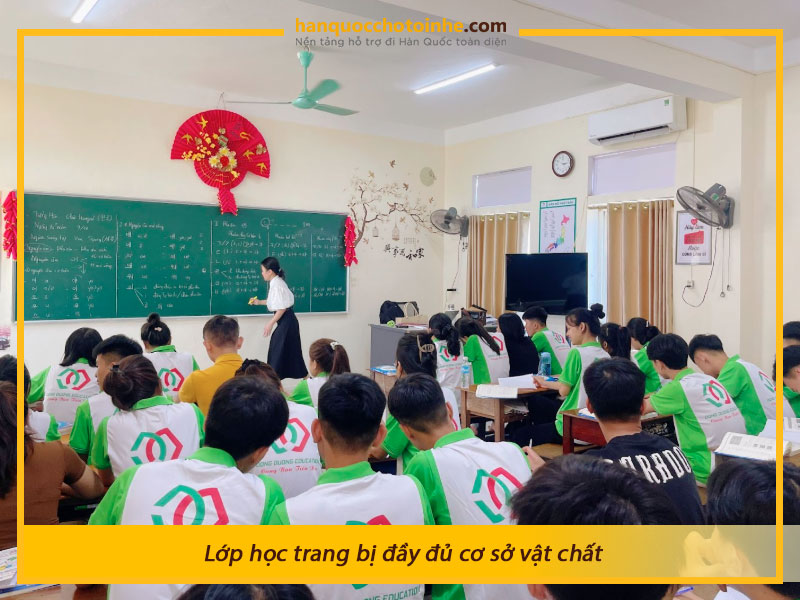Lớp học trang bị đầy đủ cơ sở vật chất